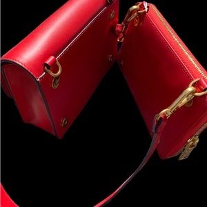 Red Mei Li crossbody mini purse with detachable wallet